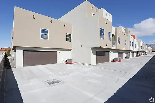 Moderno Village Apartments and Town Homes — Photo 108
