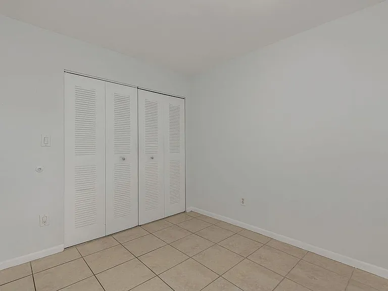 4111 Stirling Rd #308 — Photo 12