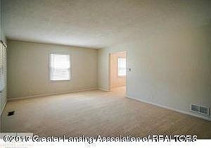 3rd image of 4397 Cherrywood St