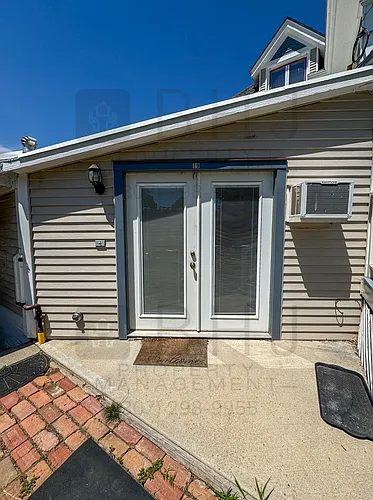 372 W Loucks St Photo 1 372 W Loucks St Photo 1