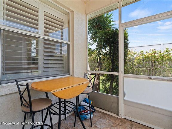 4th image of 6400 46th Ave N APT 10