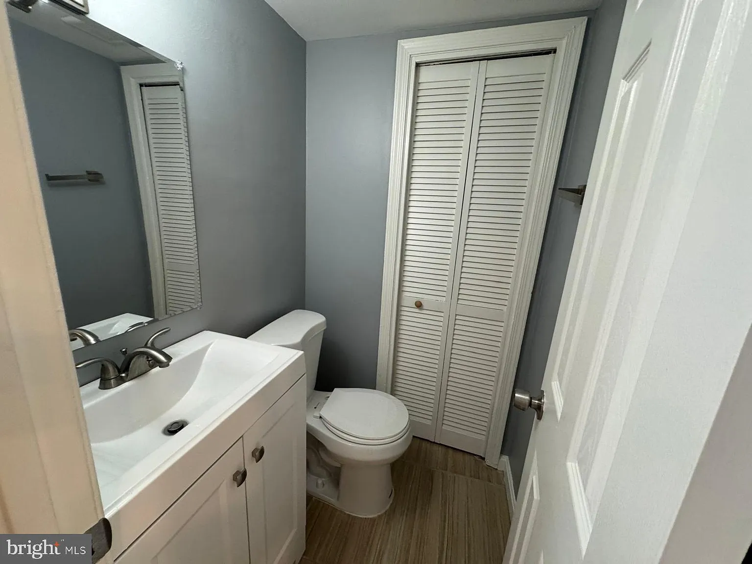 3 bed, 1.5 bath, 1182 sqft, $1,750 — Photo 4
