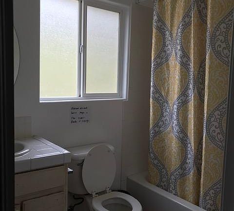 5th image of 987 Deercrest Dr