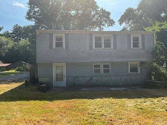 3rd image of 41 West St