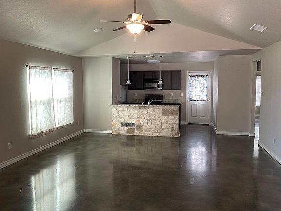 5th image of 578 Misty Glen Dr