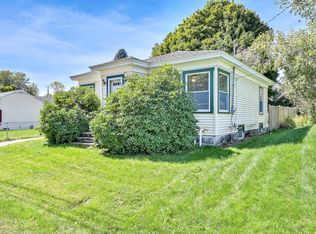 51 Genest St, Lewiston, ME 04240