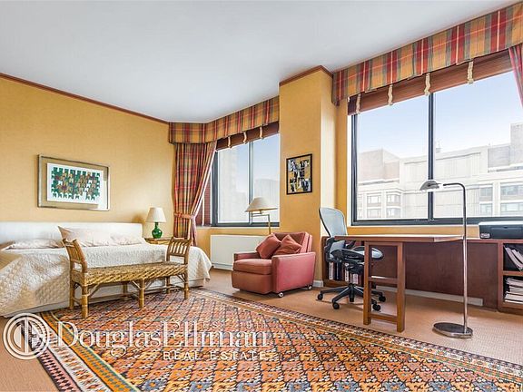 2nd image of 200-210 E 65th St #28W