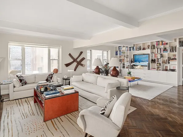 44 E 67th St #9DE, New York, NY 10065