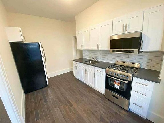 2nd image of 199-16 32nd Ave #3R