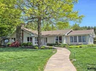 8295 Orchard Rd, Thomasville, PA 17364