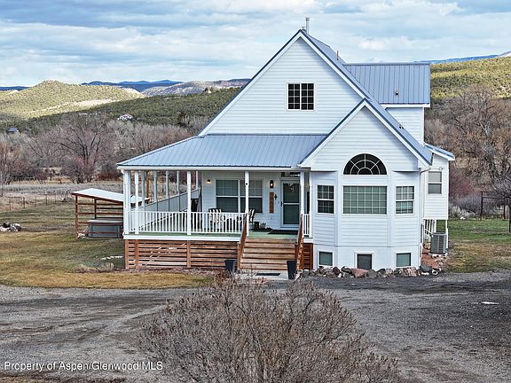 3rd image of 10008 Highway 65