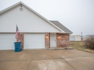 125 Hayes Rd #B, Holts Summit, MO 65043