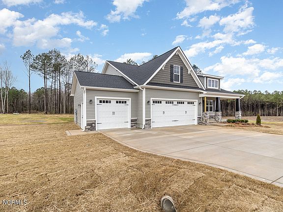5th image of 21 Laramie Lane