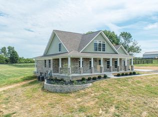 1282 Millersburg Rd, Paris, KY 40361