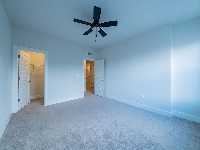 2707 Acadia Dr #B — Photo 34
