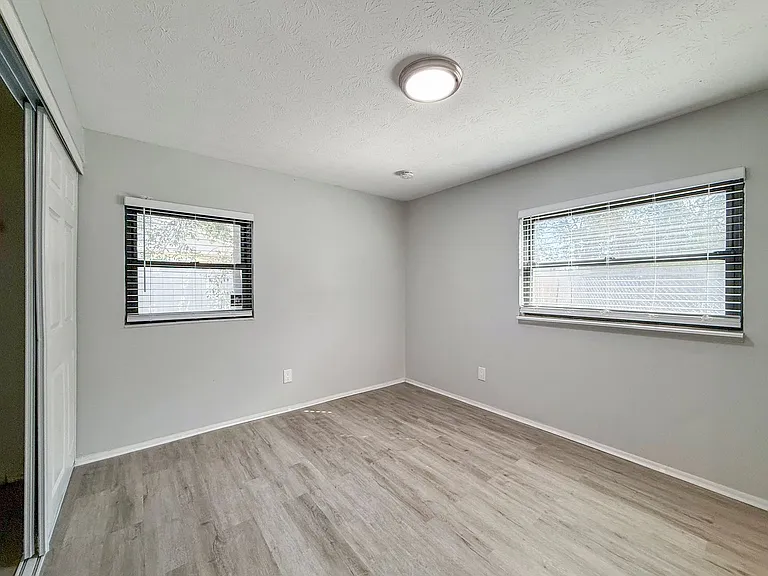7740 Arble Dr — Photo 13
