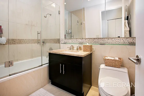 Sold by (Legacy) Elegran | media 6