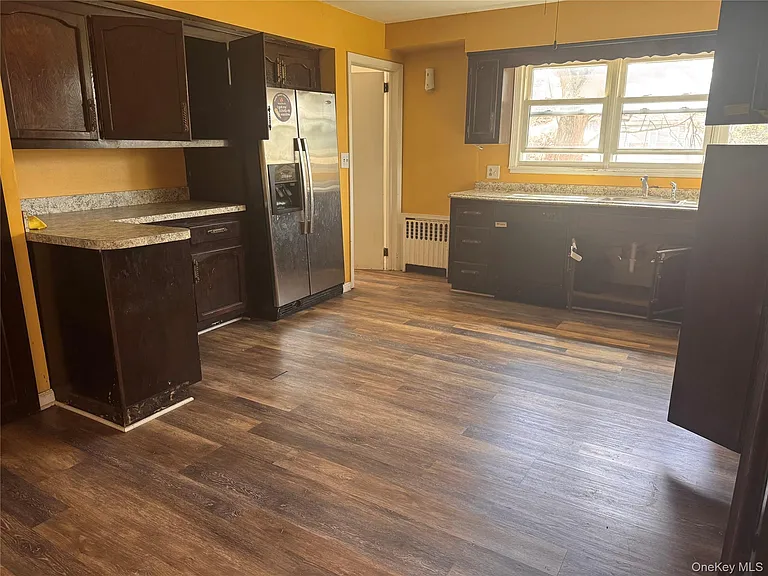 116 Williams Ave #101 — Photo 8