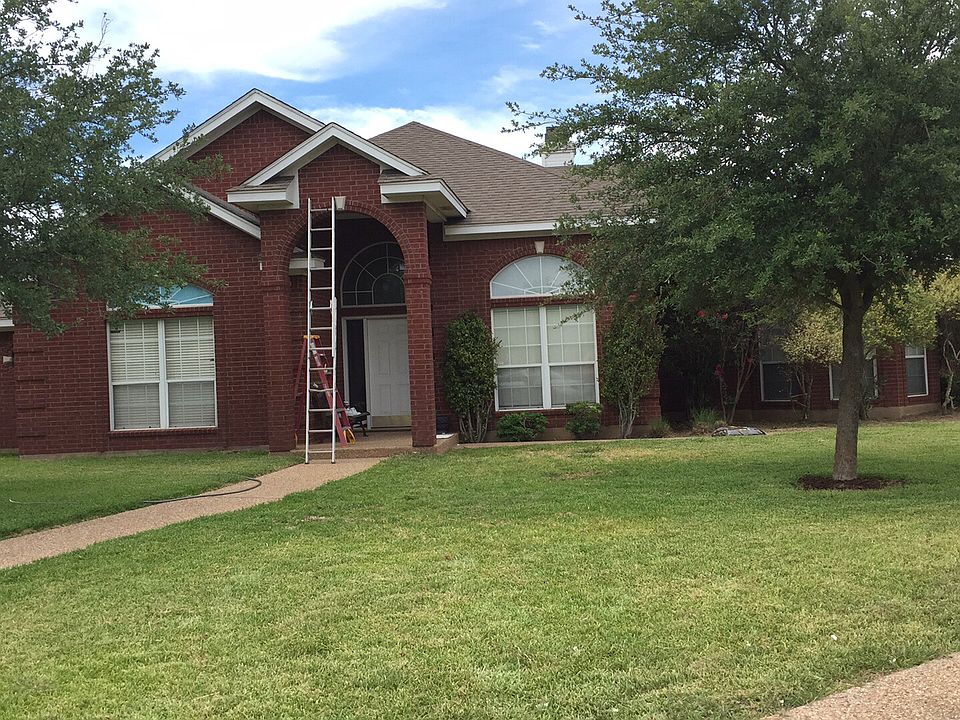 Ladder= repainting eaves