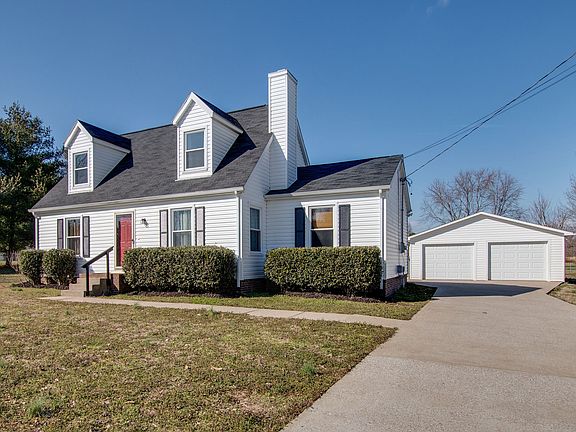 2nd image of 2610 Deerpath Dr