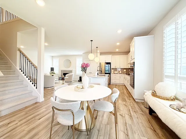 22109 Jameson Ave NW — Photo 20