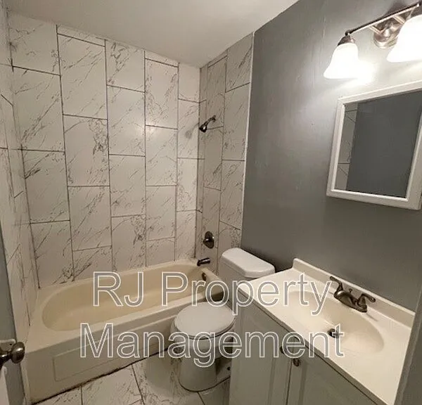 605 Patterson St #7 — Photo 12
