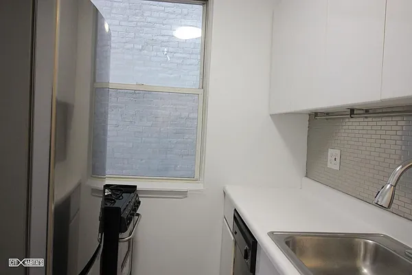 Rented by Citi Habitats | media 13