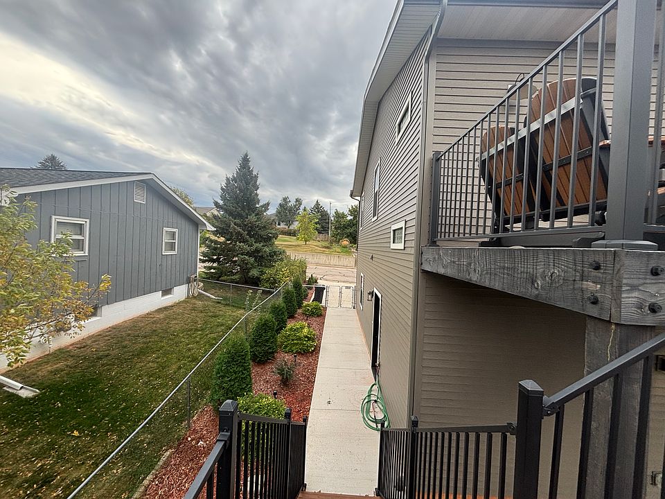 sidewalk to entry, backyard, and deck