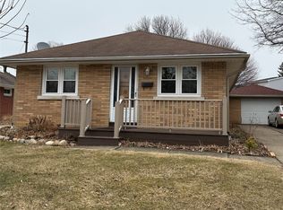 415 Putnam Dr, Erie, PA 16511