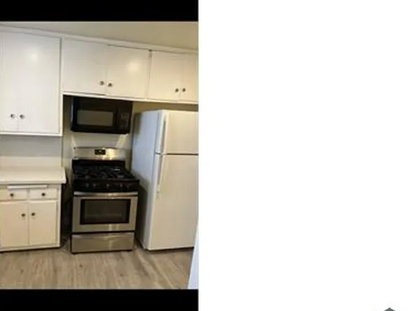 338 E 99th St APT 4, Los Angeles, CA 90003