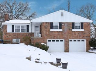 135 Tanglewood Dr, Valencia, PA 16059