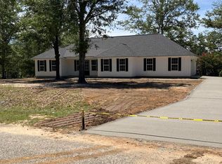 6 Fox Trl, Douglas, GA 31535