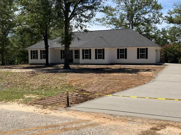 6 Fox Trl, Douglas, GA 31535