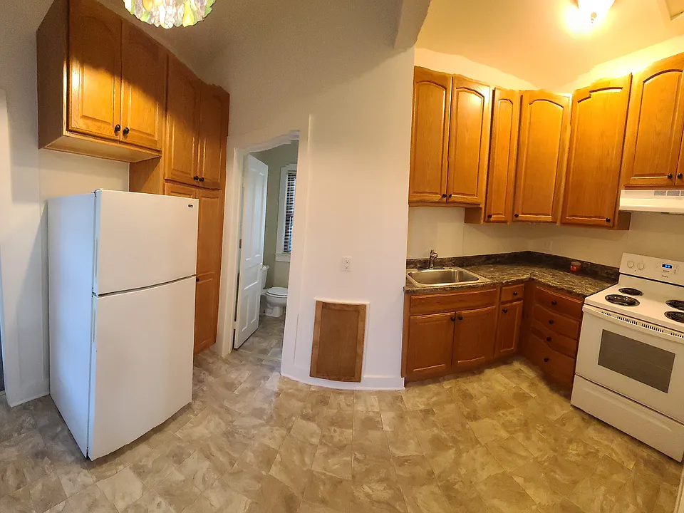 305 Judd Rd