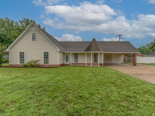 504 Honeysuckle Ln, Trumann, AR 72472