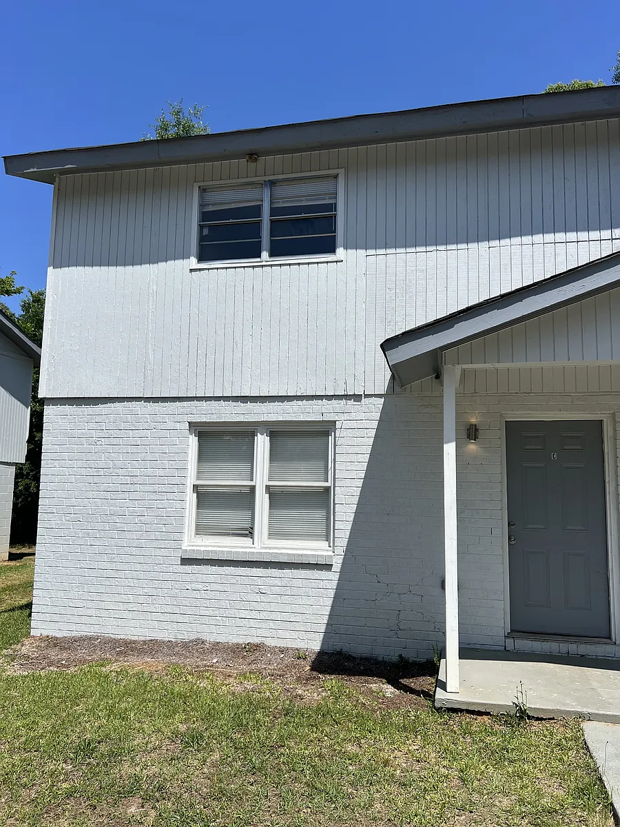 Building Photo - 1156 Triple Hill Dr #C
