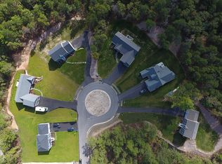 68 Arbor Rdg, Plymouth, MA 02360