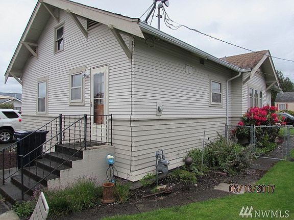 2nd image of 1806 Lafromboise St