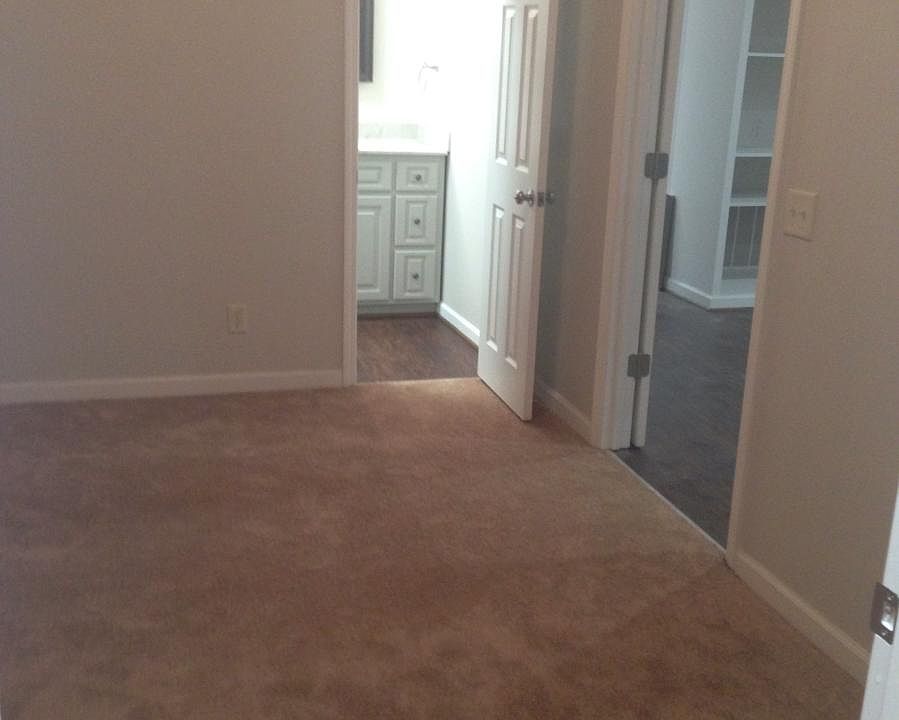 2nd image of 2314 University Blvd