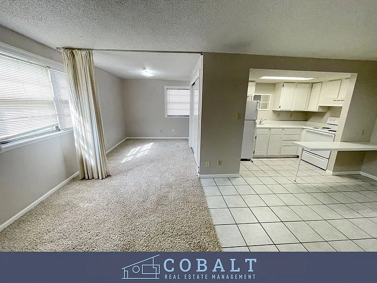 1218 Pomeroy St #13 — Photo 1