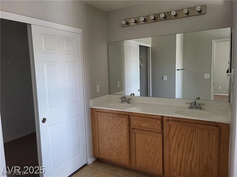 7531 Redwood Point St — Photo 7