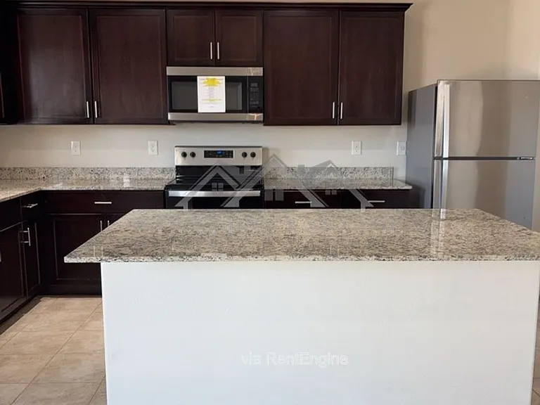 43620 W Mescal Dr — Photo 7