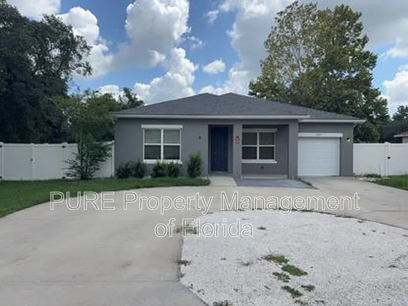 4 bed, 2.0 bath, $1,999 — Photo 1