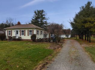 4150 Clegg Rd, Lambertville, MI 48144