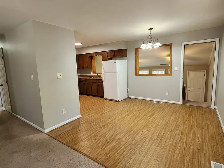 1412 Rock Dr — Photo 10