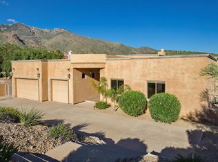 6460 N Regal Manor Dr, Tucson, AZ 85750