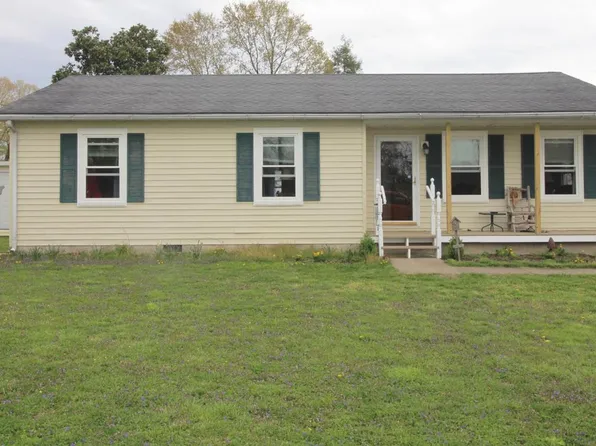 146 Cox St, Stanton, KY 40380