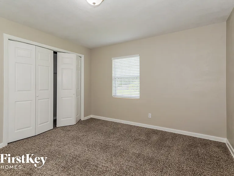3044 Yanlee Ln — Photo 8