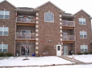 60 Jefferson St APT 10, North Liberty, IA 52317