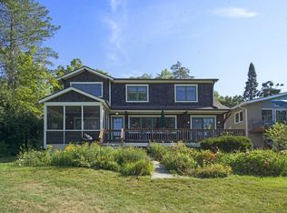 6218 Cowell Rd, Brighton, MI 48116